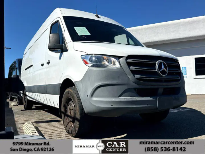 2023 Mercedes-Benz Sprinter Crew Van