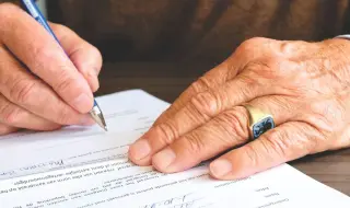 ¿Quién se hará cargo de su testamento?
