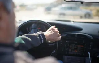 ¿Qué pasa si manejo sin licencia en Estados Unidos?