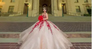 How to Enter During Your Quinceañera Ceremony