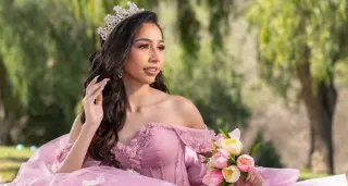 10 Quinceañera Pictures You Must Include in Your Album