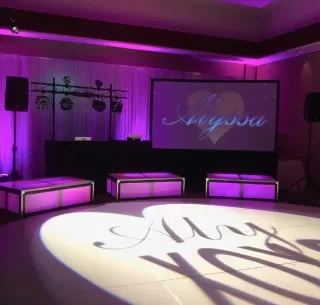 HILTON WOODLAND HILLS LOS ANGELES dance floor
